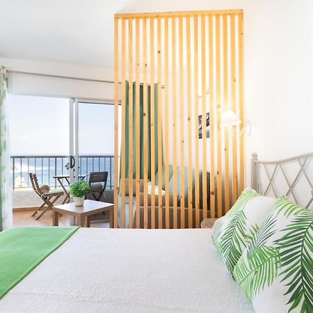 Cozy Seafront Studio With Balcony & Ocean Views San Marcos  外观 照片