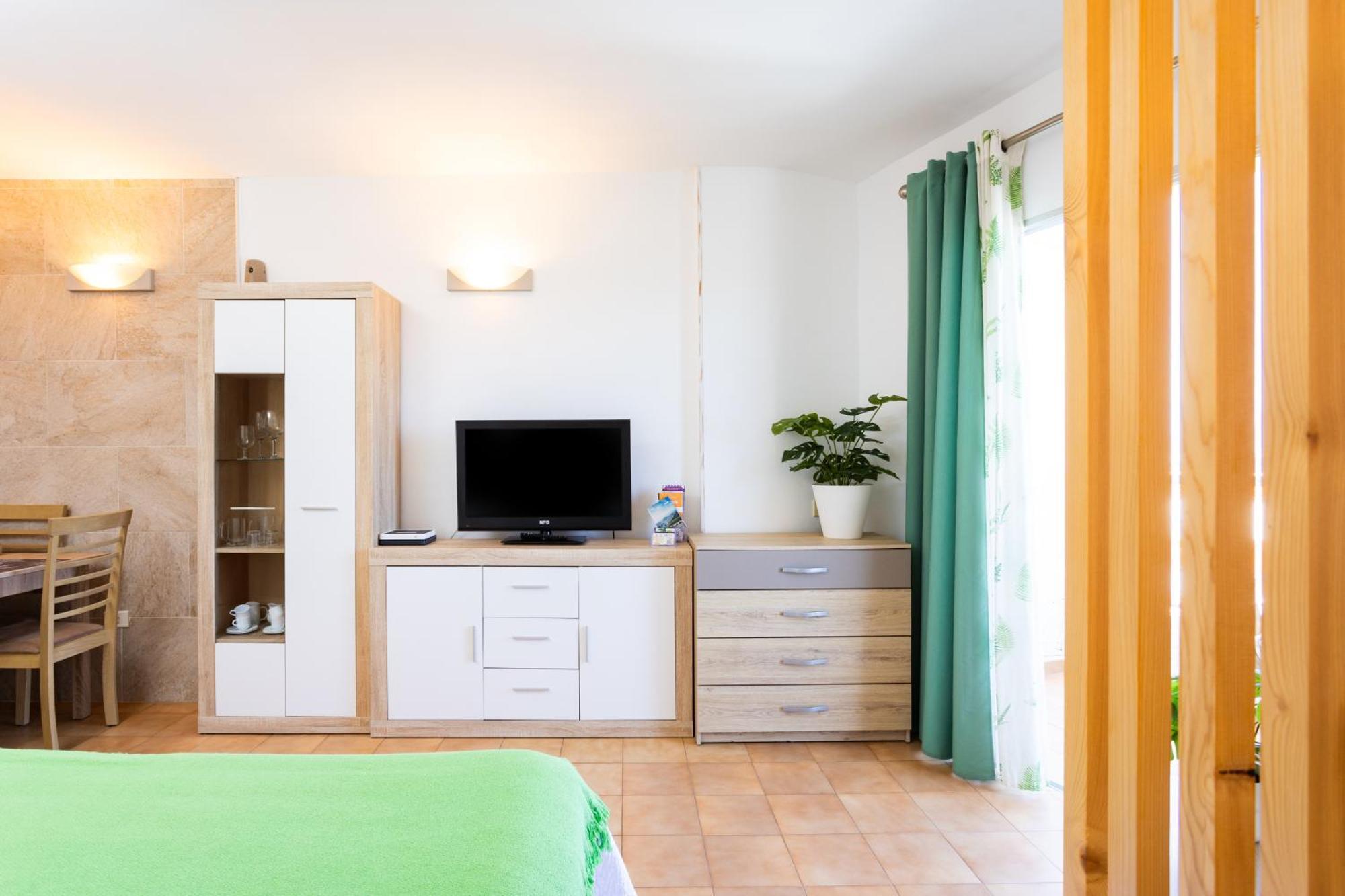 Cozy Seafront Studio With Balcony & Ocean Views San Marcos  外观 照片